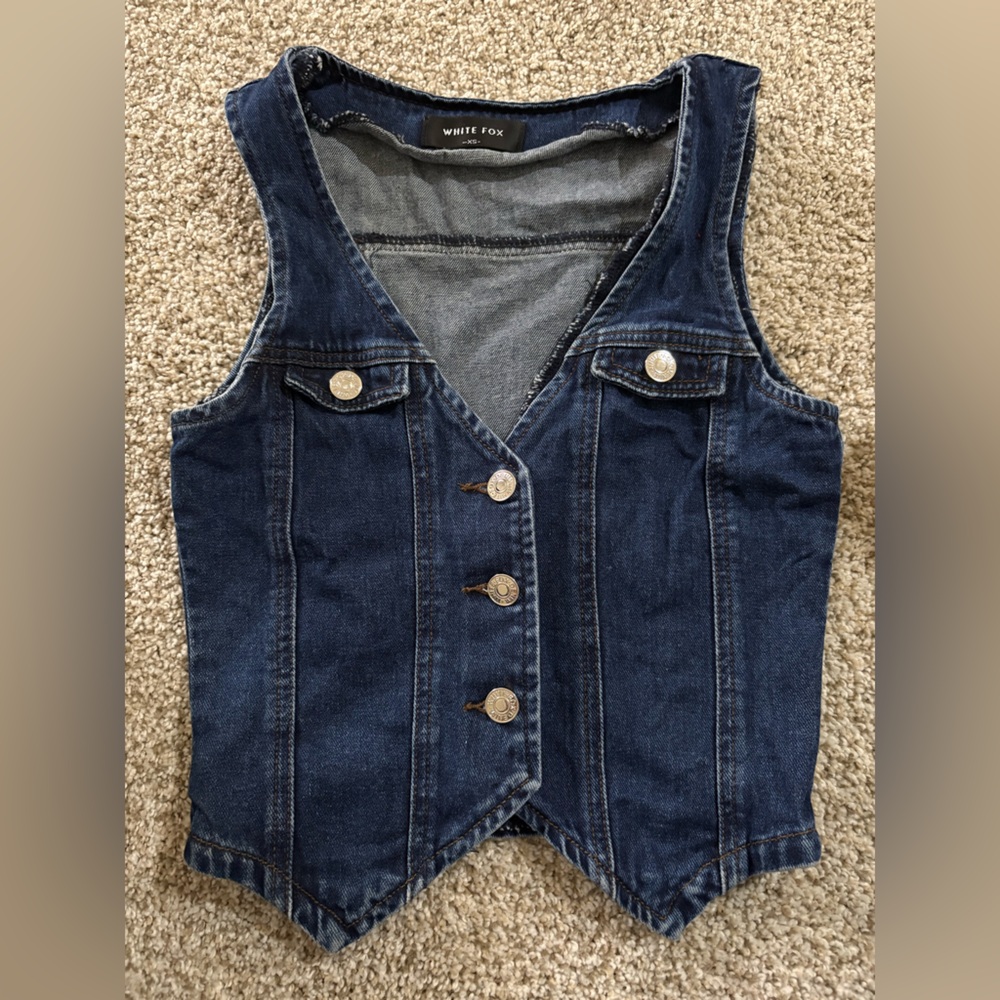White Fox XS denim vest buttons